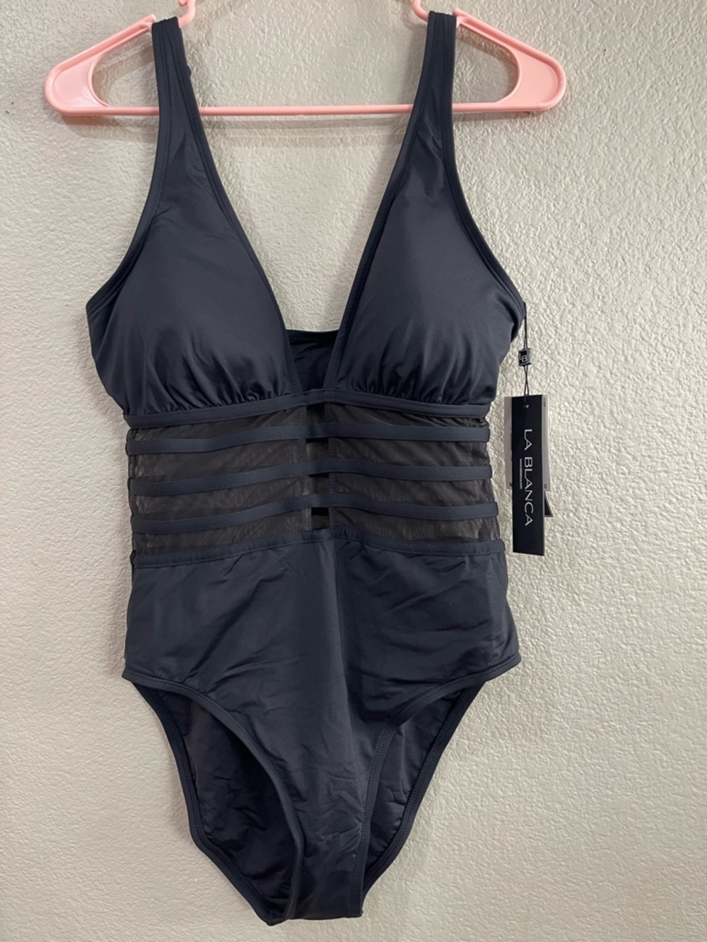 La Blanca Women's Island Goddess Shaping One-Piece Swimsuit black size 10